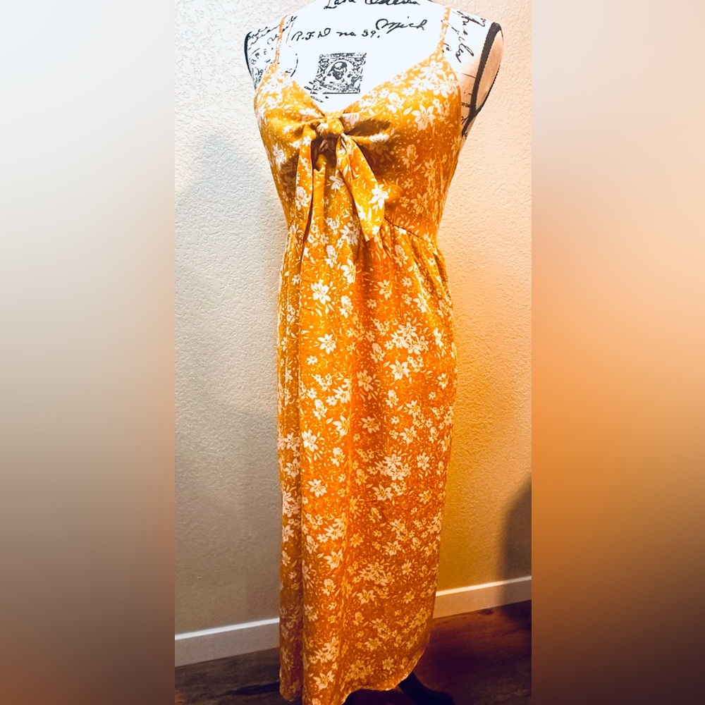 Gorgeous Flowy Boho Dark yellow sundress